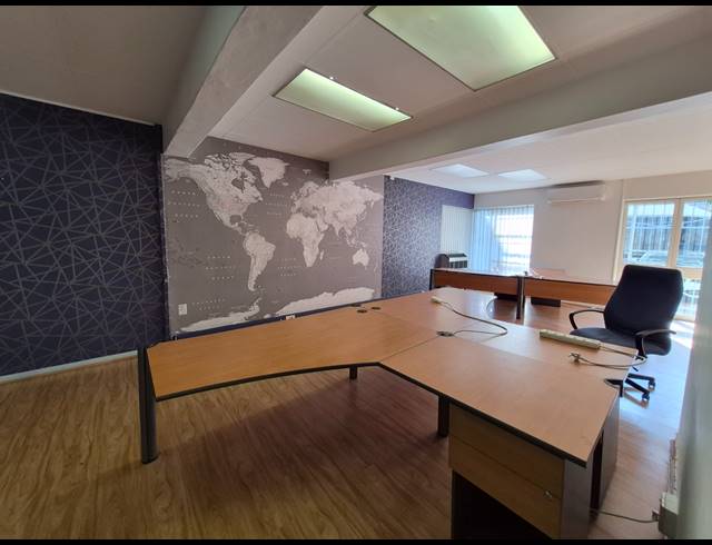 117M² OFFICE TO LET IN RIVONIA